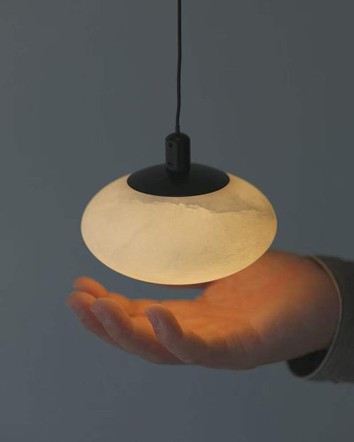 LumiShroom – Handcrafted Alabaster Mini Pendant Light with Adjustable Suspension